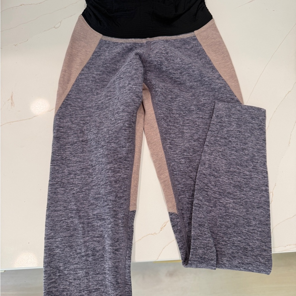 Beyond Yoga Beyond the Bump Maternity Spacedye leggings | size s